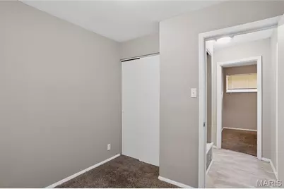 7748 Paddington Drive, Saint Louis, MO 63121 - Photo 17