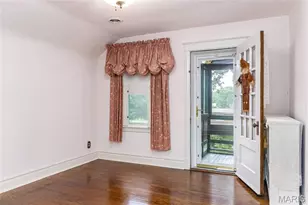 2910 Hatherly Dr, Bel-Nor, MO 63121 - Photo 15