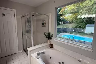 11917 Katiejo Ct, Maryland Heights, MO 63043 - Photo 13