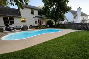 11917 Katiejo Ct, Maryland Heights, MO 63043 - Photo 17