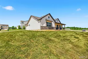 51 Mill Point Ct, Moscow Mills, MO 63362 - Photo 5