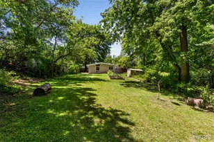 1410 Fournier Dr, Saint Louis, MO 63126 - Photo 47