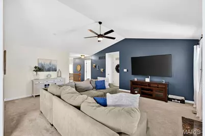 5531 Emerald Ridge Drive, Cottleville, MO 63304 - Photo 7