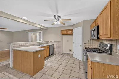 12502 Bielefeld Court, Black Jack, MO 63033 - Photo 11