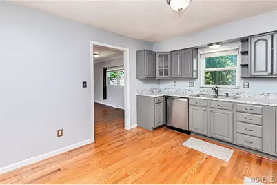 135 Holdinghausen Drive, Crystal City, MO 63019 - Photo 11