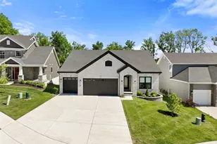 827 Summit Bluff Ct, Saint Louis, MO 63026 - Photo 49