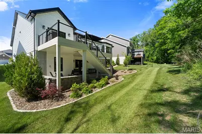 827 Summit Bluff Court, Saint Louis, MO 63026 - Photo 47