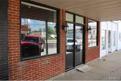 109 S. Center St, Shelbina, MO 63468 - Photo 3