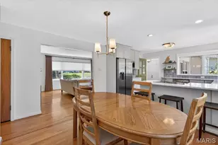 415 Larkhill Ct, Webster Groves, MO 63119 - Photo 5