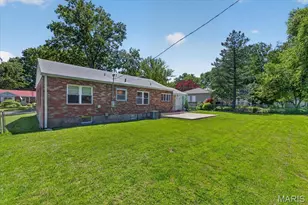 415 Larkhill Ct, Webster Groves, MO 63119 - Photo 23