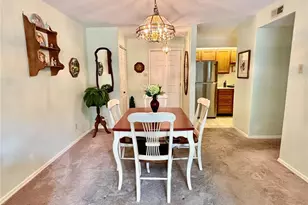 5375 N Kenrick Parke Dr, Saint Louis, MO 63119 - Photo 5