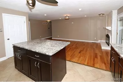 11727 Summerhaven Drive, Saint Louis, MO 63146 - Photo 11