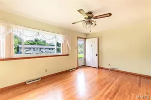 28 Doris Ave, O'Fallon, MO 63368 - Photo 7