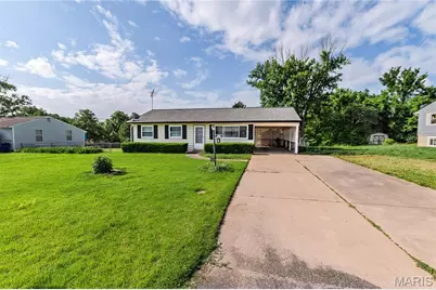 28 Doris Avenue, O'Fallon, MO 63368 - Photo 1