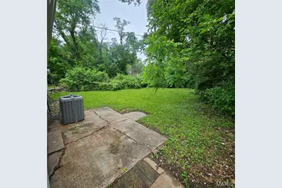 10212 Duke Drive, Saint Louis, MO 63136 - Photo 23