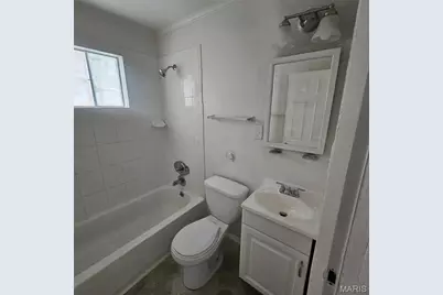 10212 Duke Drive, Saint Louis, MO 63136 - Photo 11