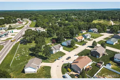 243 Duffers Drive, Saint Clair, MO 63077 - Photo 5