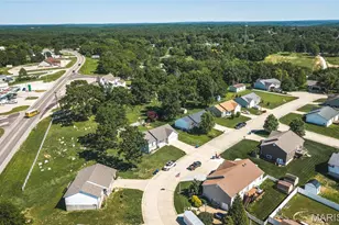 243 Duffers Dr, Saint Clair, MO 63077 - Photo 5