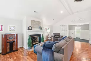 522 S 2nd St, Saint Charles, MO 63301 - Photo 17