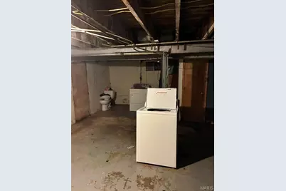 5645 Terry Avenue, Saint Louis, MO 63120 - Photo 7