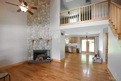 323 Lake Shore Drive, Saint Clair, MO 63077 - Photo 5