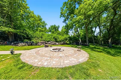 12125 Old Saint Charles Road, Bridgeton, MO 63044 - Photo 41