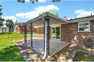 208 Canary Lane, Saint Charles, MO 63301 - Photo 21