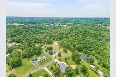 1444 Yellow Rock, De Soto, MO 63020 - Photo 3