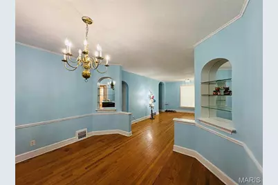 8751 Bridgeport Avenue, Brentwood, MO 63144 - Photo 5