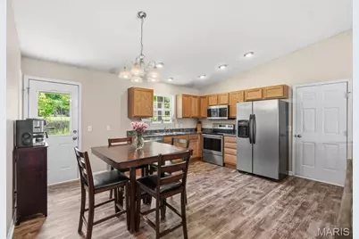 34 Parkway Drive, Troy, MO 63379 - Photo 7