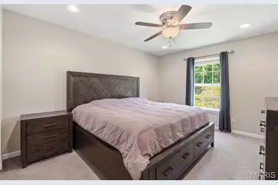 34 Parkway Drive, Troy, MO 63379 - Photo 11