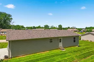 34 Parkway Dr, Troy, MO 63379 - Photo 31