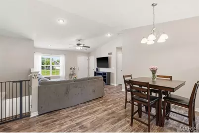34 Parkway Drive, Troy, MO 63379 - Photo 5