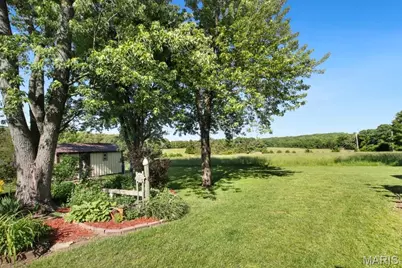 385 Woods Farm Road, Sullivan, MO 63080 - Photo 35
