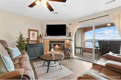 700 Emerald Pointe Drive #304, Hollister, MO 65672 - Photo 7
