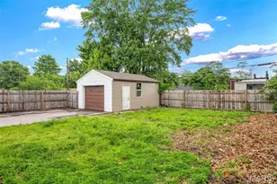 750 Lemay Ferry Rd, Saint Louis, MO 63125 - Photo 33