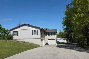 663 Homestead Ln, Villa Ridge, MO 63089 - Photo 3