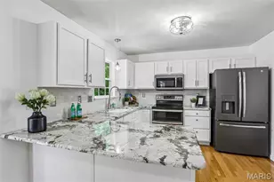 511 Winter Garden Dr, Fenton, MO 63026 - Photo 7