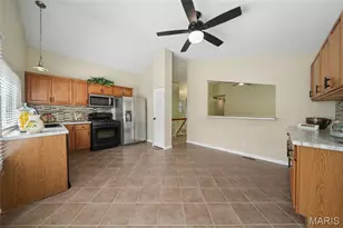 5309 Trailoaks Dr, Black Jack, MO 63033 - Photo 9