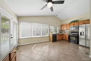 5309 Trailoaks Dr, Black Jack, MO 63033 - Photo 7