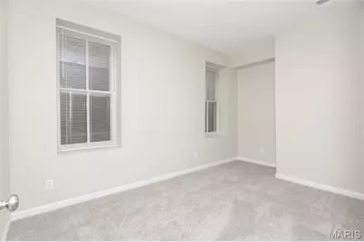 5418 Virginia Avenue, Saint Louis, MO 63111 - Photo 19