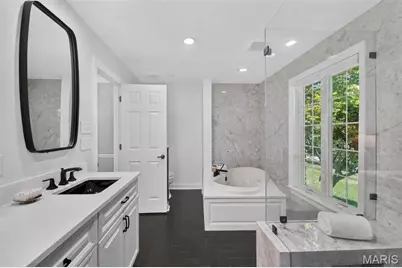 139 Ladue Lake Drive, Creve Coeur, MO 63141 - Photo 19