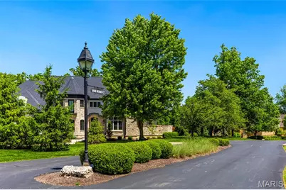 24 Grand Meridien Forest, Wildwood, MO 63005 - Photo 17