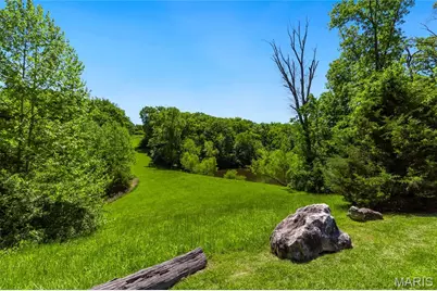 24 Grand Meridien Forest, Wildwood, MO 63005 - Photo 19