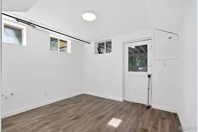 21 S Dellwood Avenue, Saint Louis, MO 63135 - Photo 41