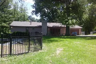 12439 Norma Ln, Saint Louis, MO 63138 - Photo 15