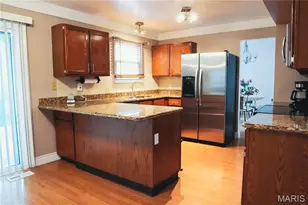 1118 Riverwood Pl Dr, Saint Louis, MO 63031 - Photo 11