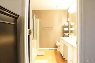 1118 Riverwood Pl Dr, Saint Louis, MO 63031 - Photo 27