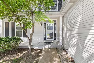 927 Wellesley Pl Dr, Chesterfield, MO 63017 - Photo 3