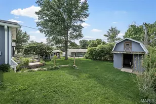 236 Hillcrest Blvd, Ballwin, MO 63021 - Photo 33